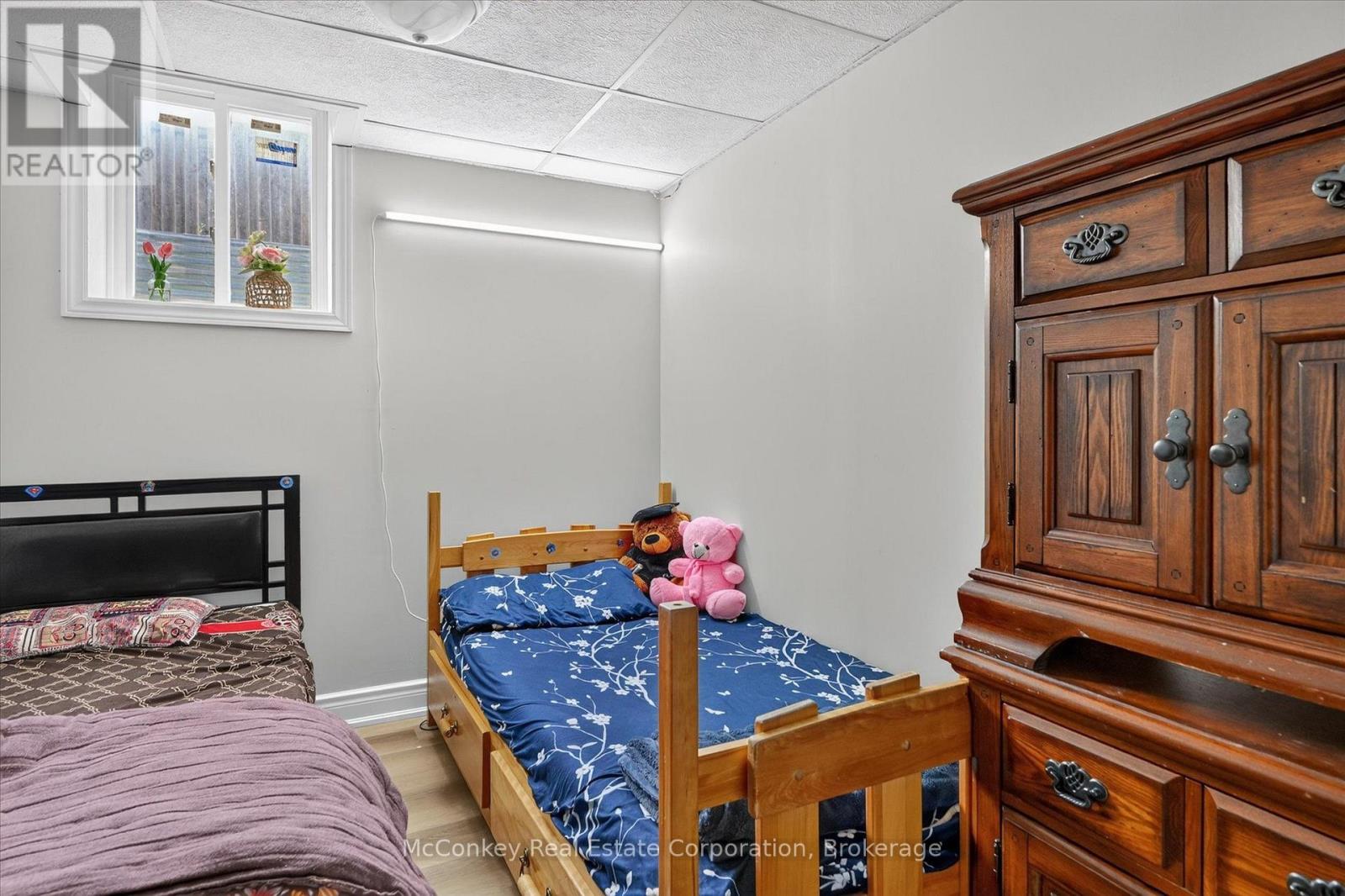 609 ACKERMAN CRESCENT - 47