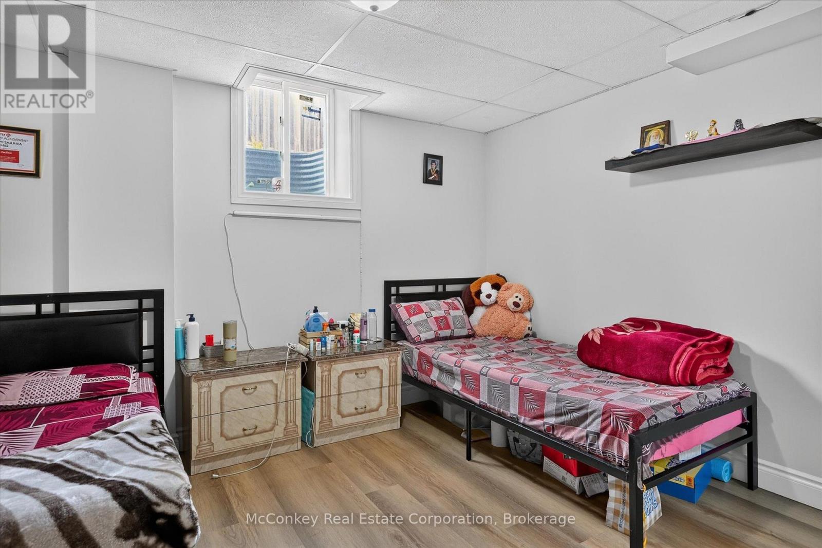 609 ACKERMAN CRESCENT - 43
