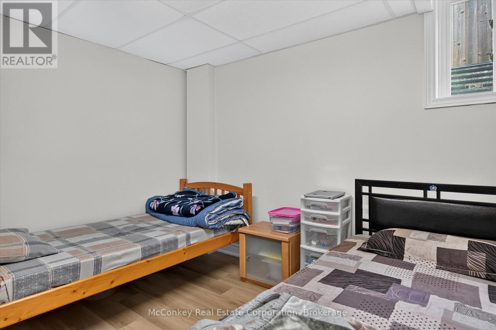 609 ACKERMAN CRESCENT - 45