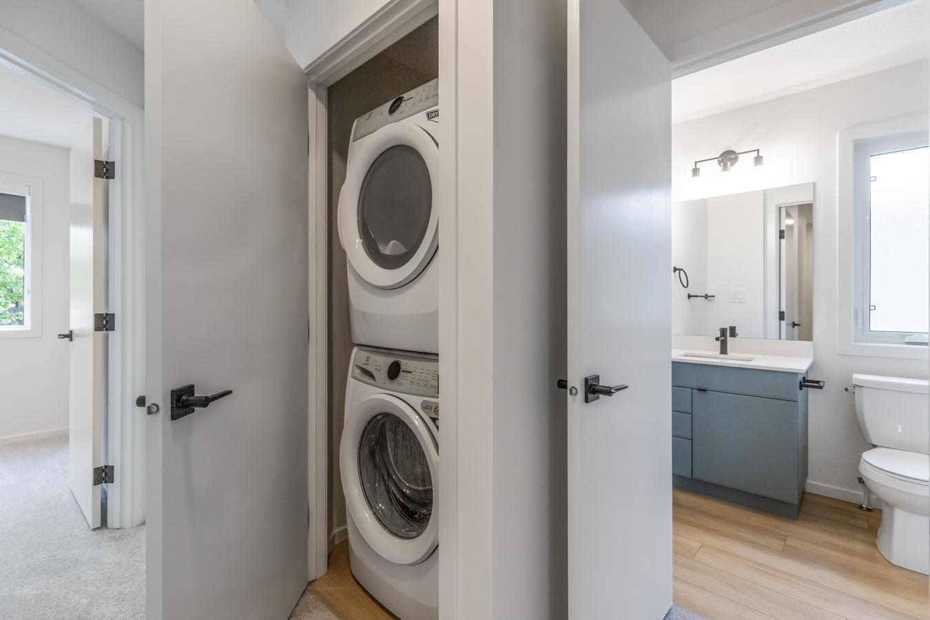 1 2 3 - 12411 81 Street NW - Photo 33