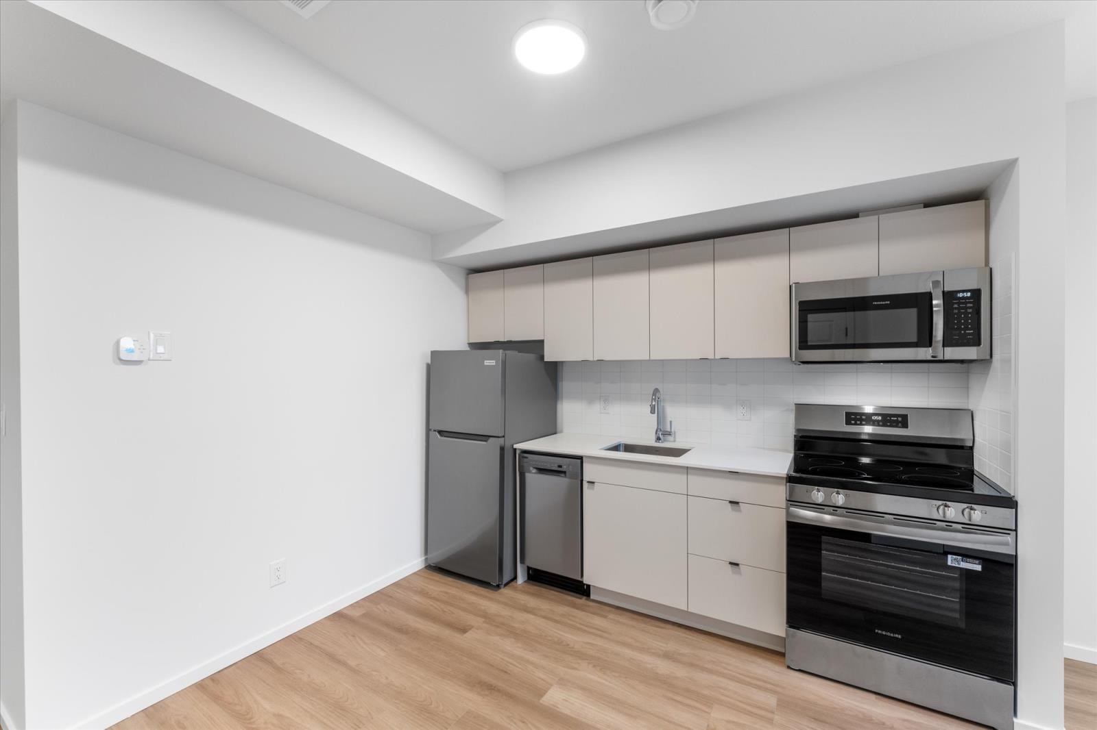 1 2 3 - 12411 81 Street NW - Photo 39