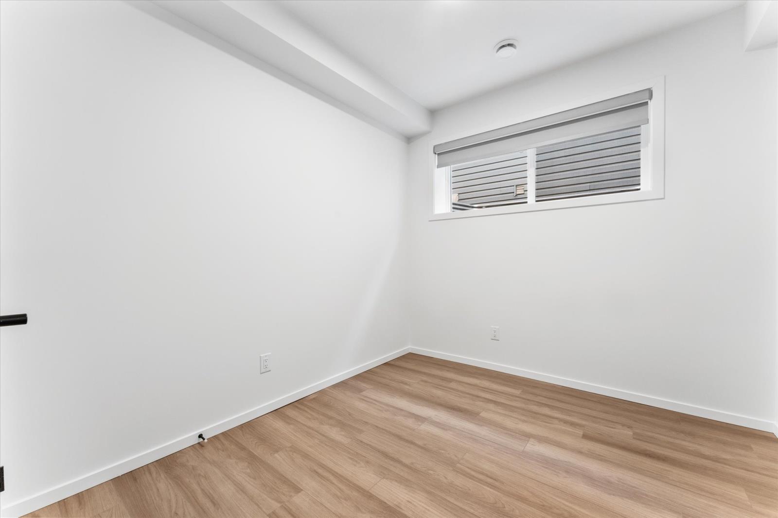 1 2 3 - 12411 81 Street NW - Photo 43