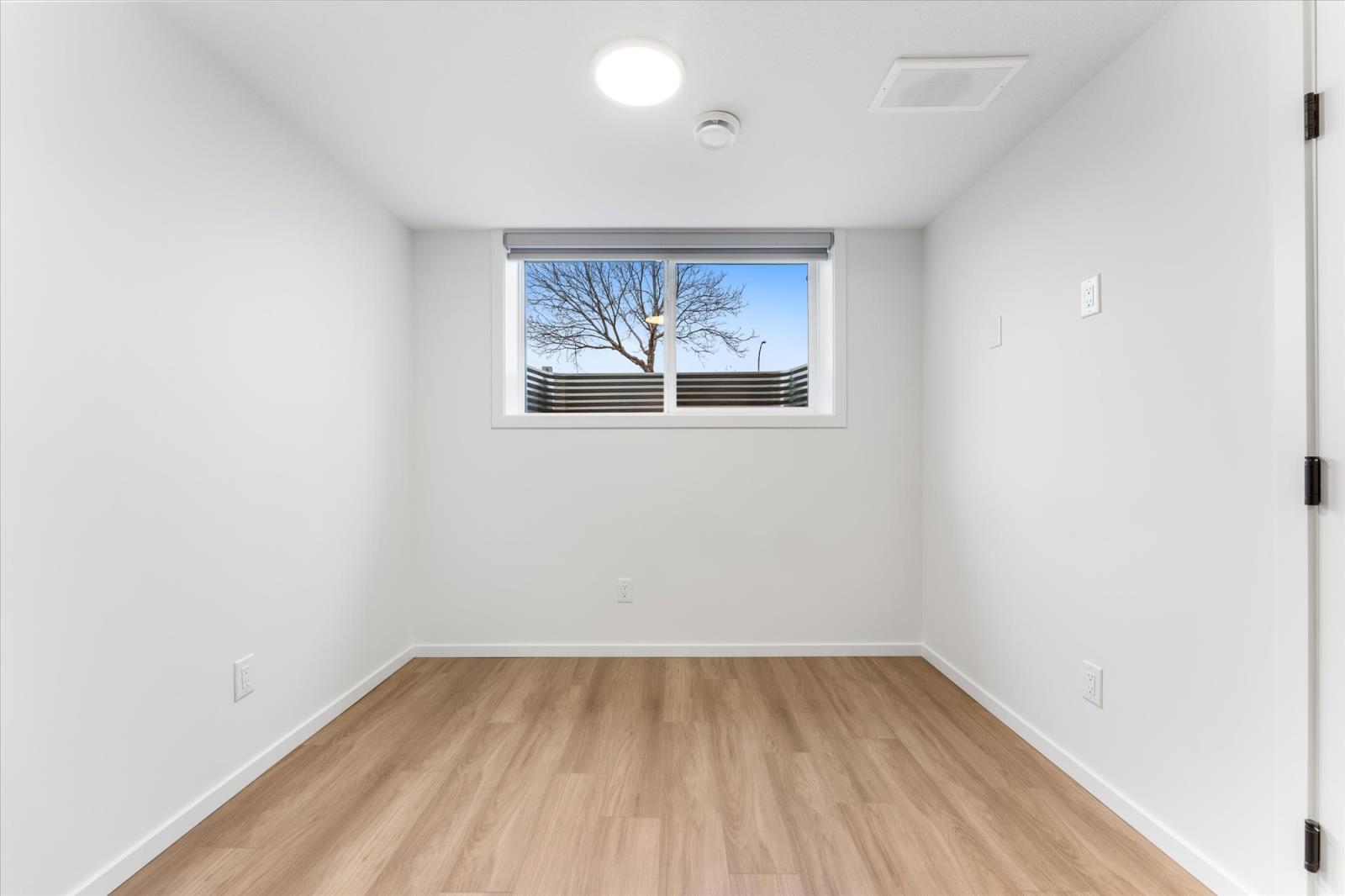 1 2 3 - 12411 81 Street NW - Photo 37