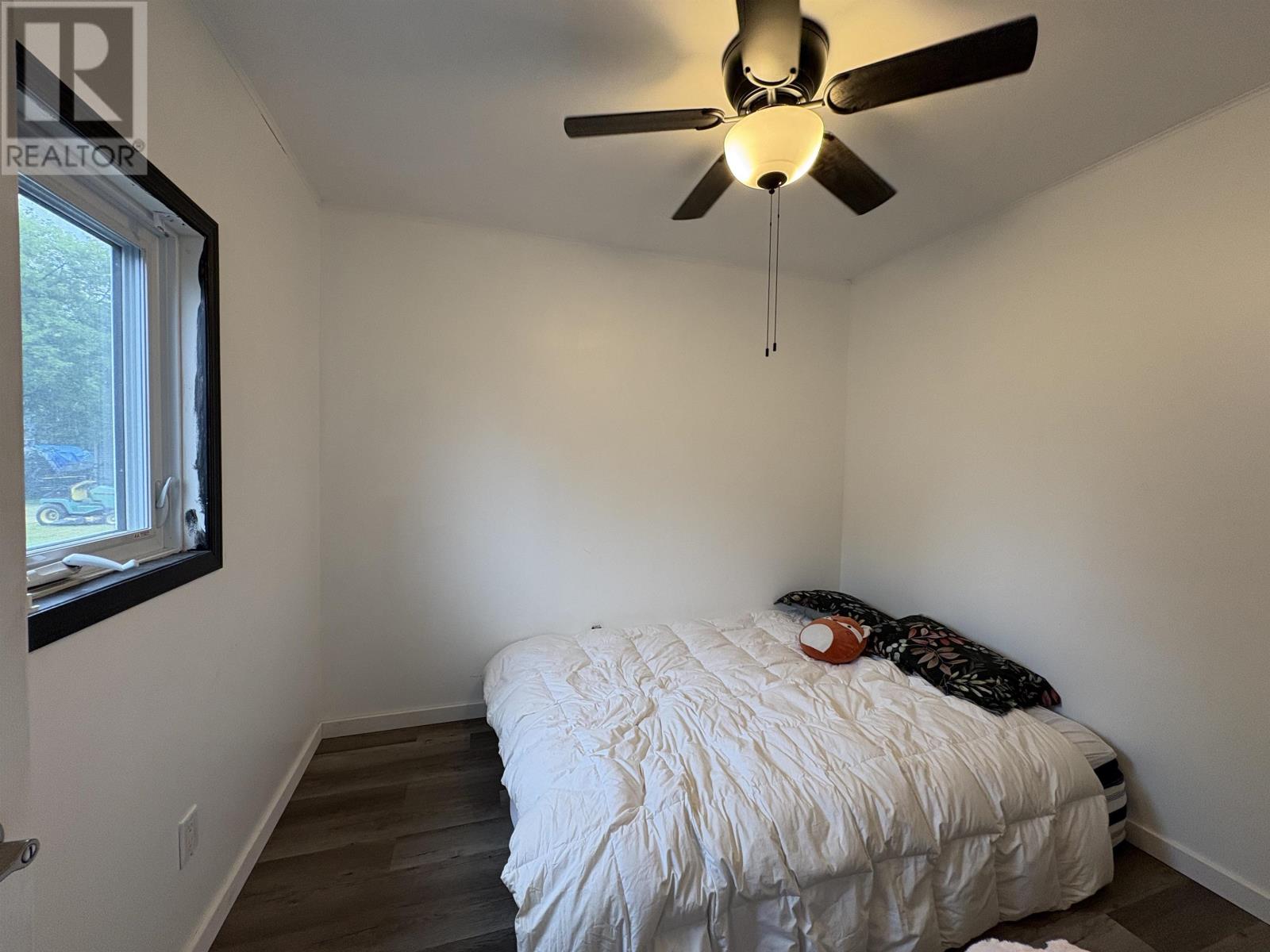 905 Portage AVE N - 13