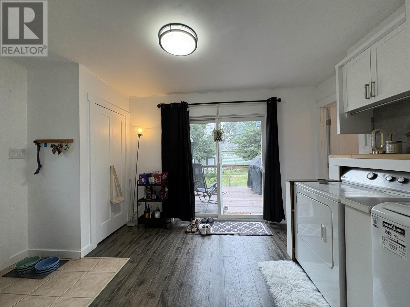 905 Portage AVE N - 18