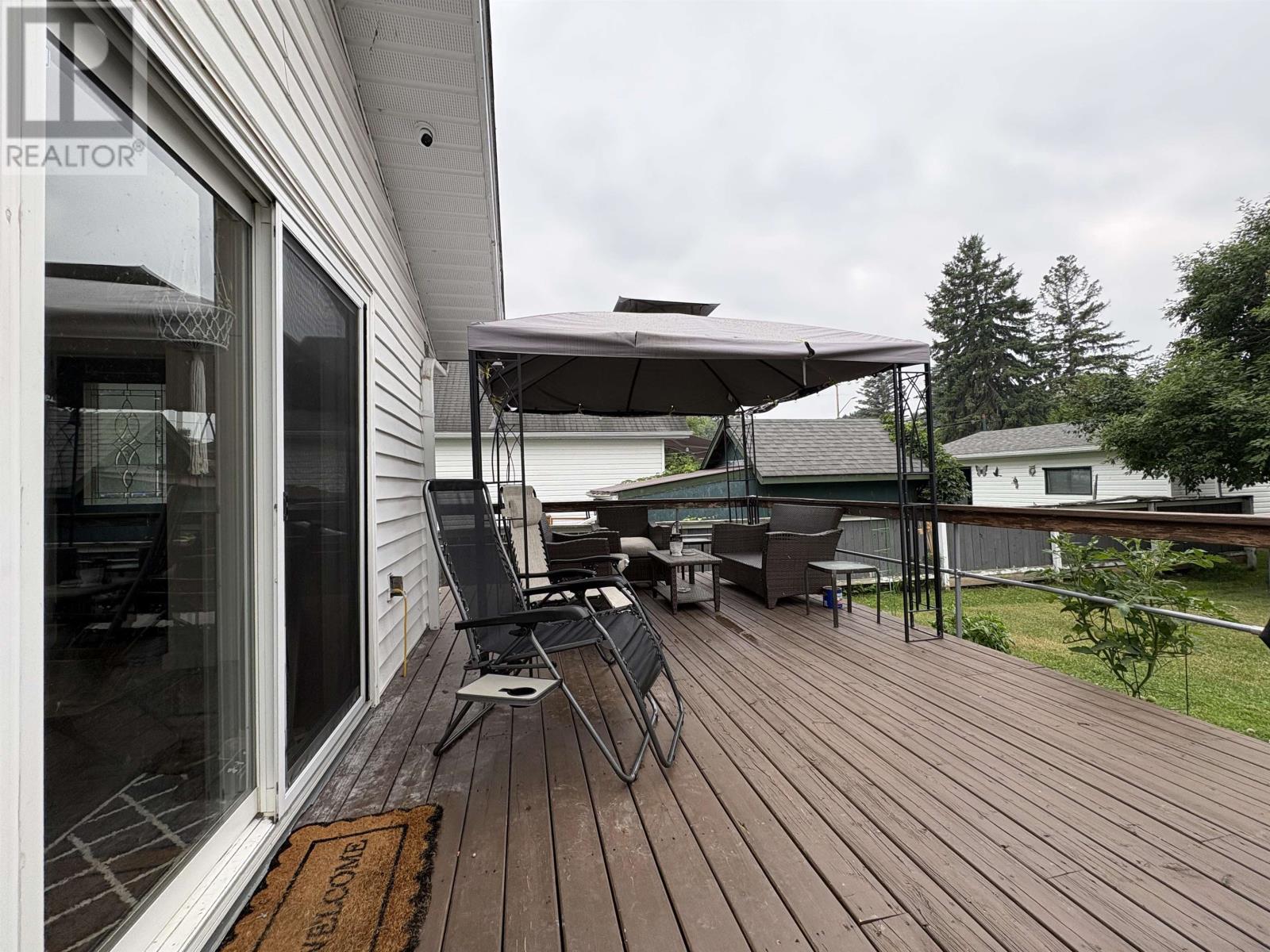 905 Portage AVE N - 27