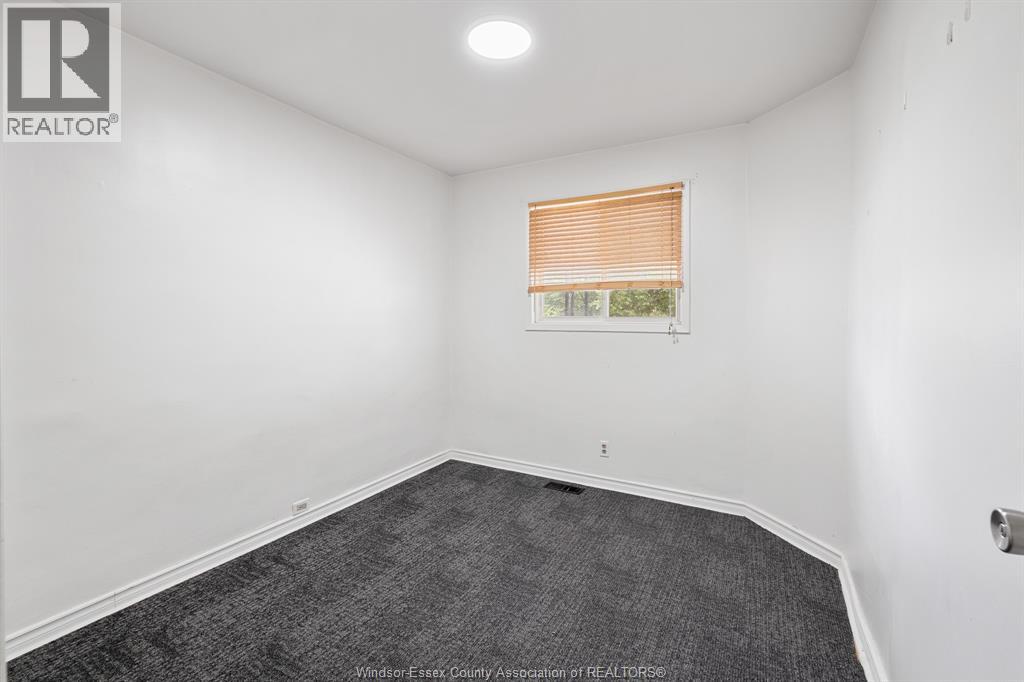 691 RANDOLPH - 23