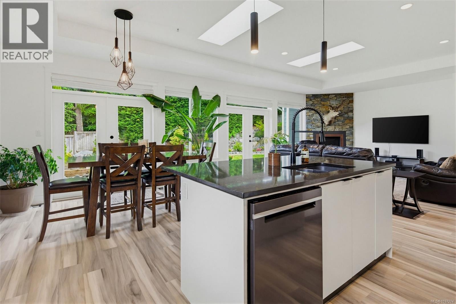 938 Deloume Rd - 21
