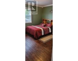 27 Marine Drive thumbnail 9