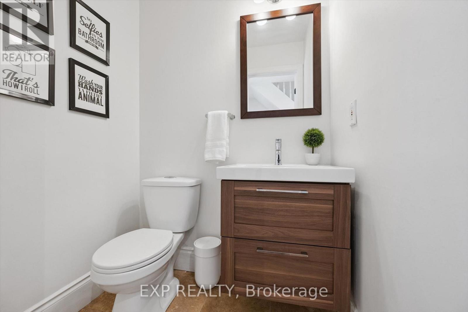 6220 KINDREE CIRCLE - 7