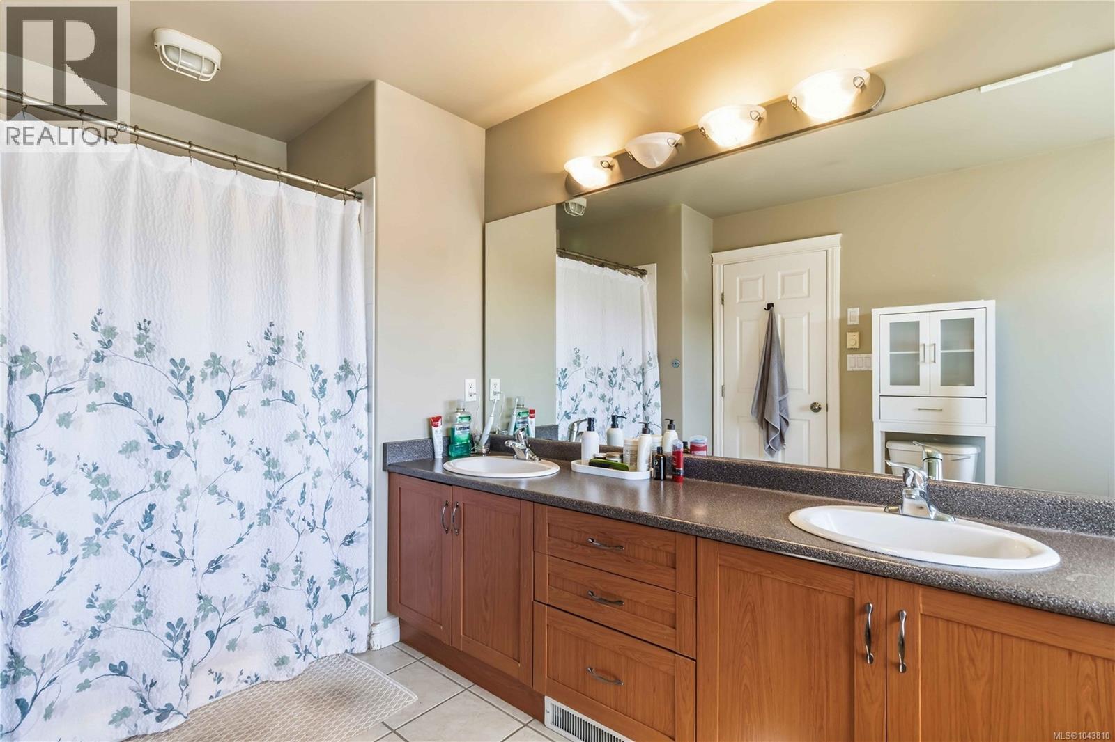 767 Bear Mountain Pkwy - 28