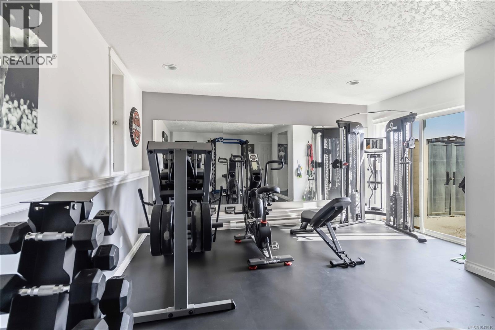 767 Bear Mountain Pkwy - 36