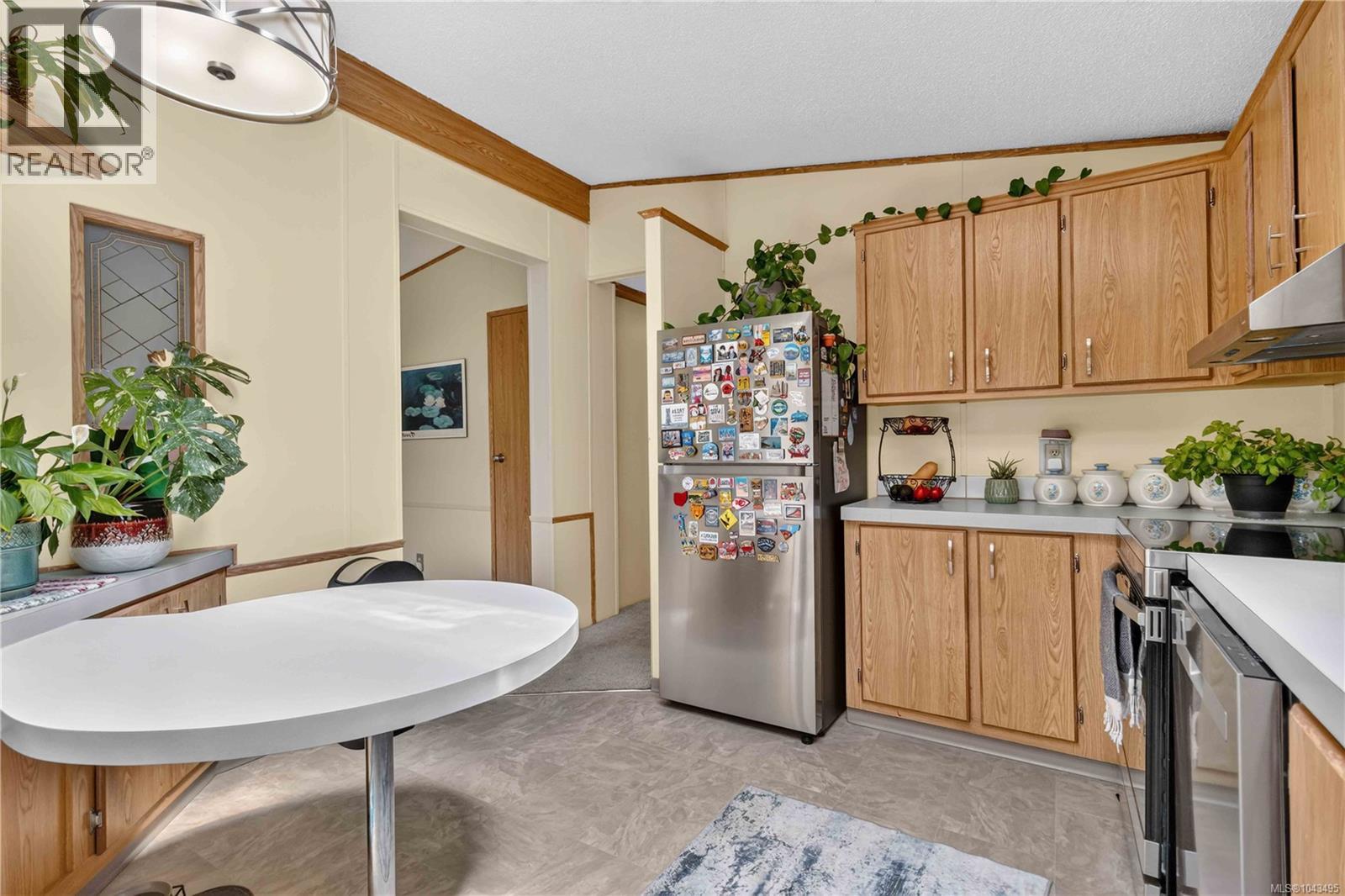 #22 1581 Middle Rd - 14