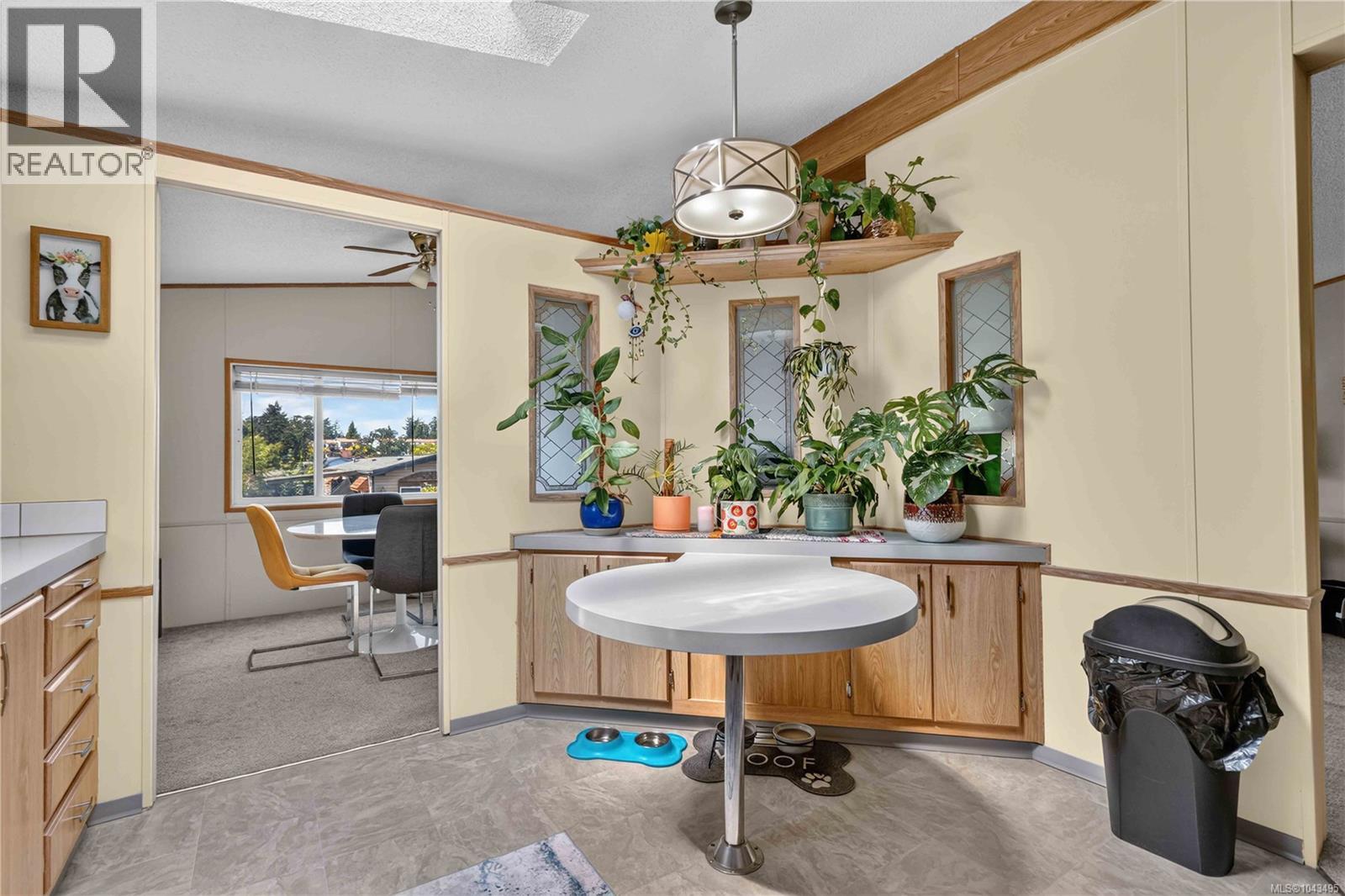 #22 1581 Middle Rd - 15