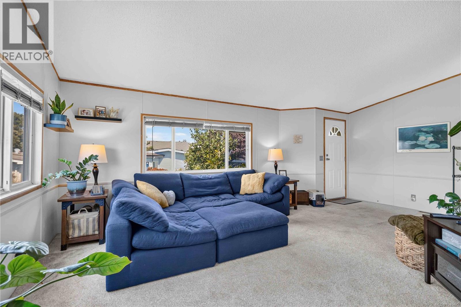 #22 1581 Middle Rd - 9