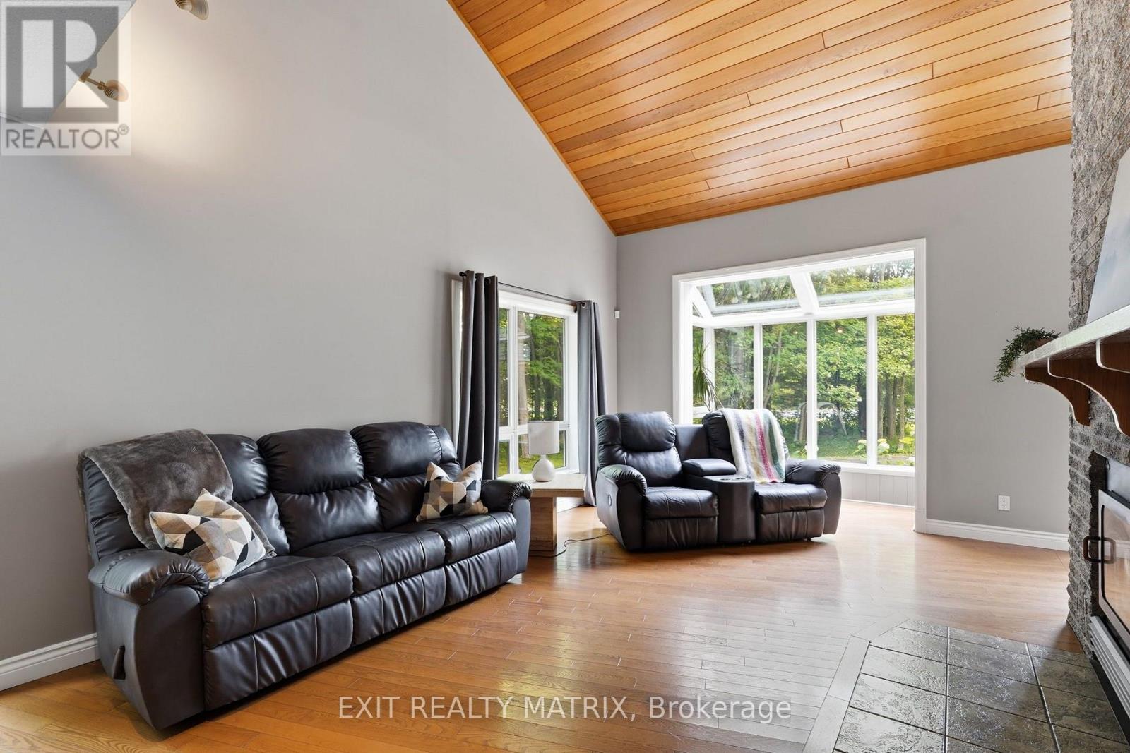 1634 LUCIEN STREET - Image 13