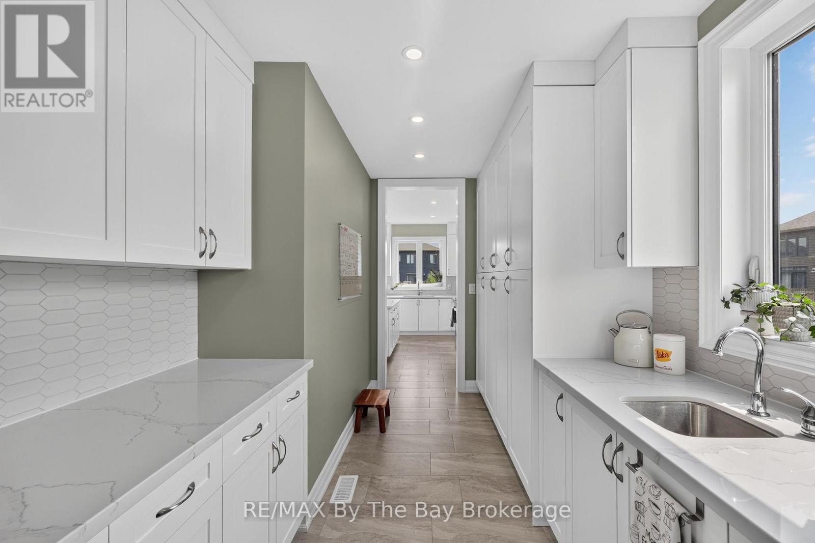 222 MAPLESIDE DRIVE - Image 5