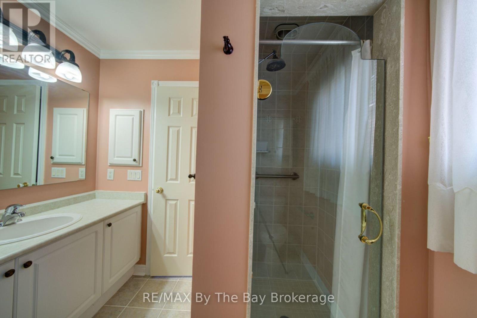 452 RAMBLEWOOD DRIVE - 17
