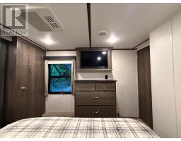104 - 2920 Old Penetanguishene Road, Springwater, ON L0L1P0 Photo 9