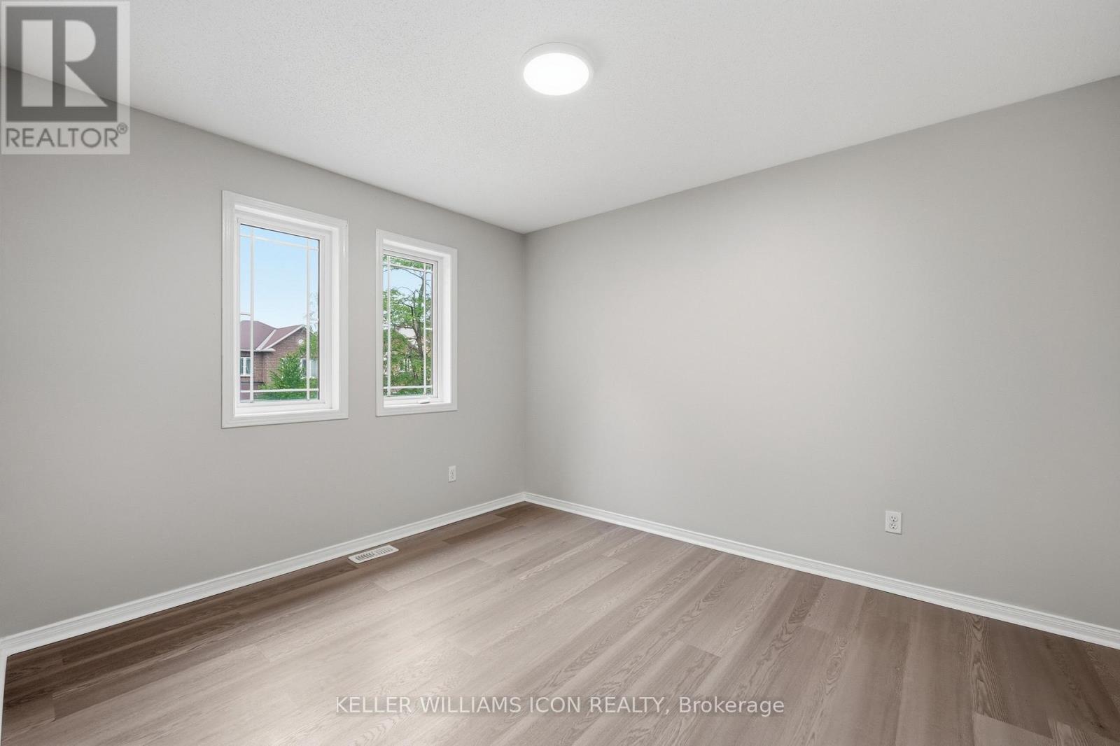 137 HARBOUR VIEW STREET - Image 27