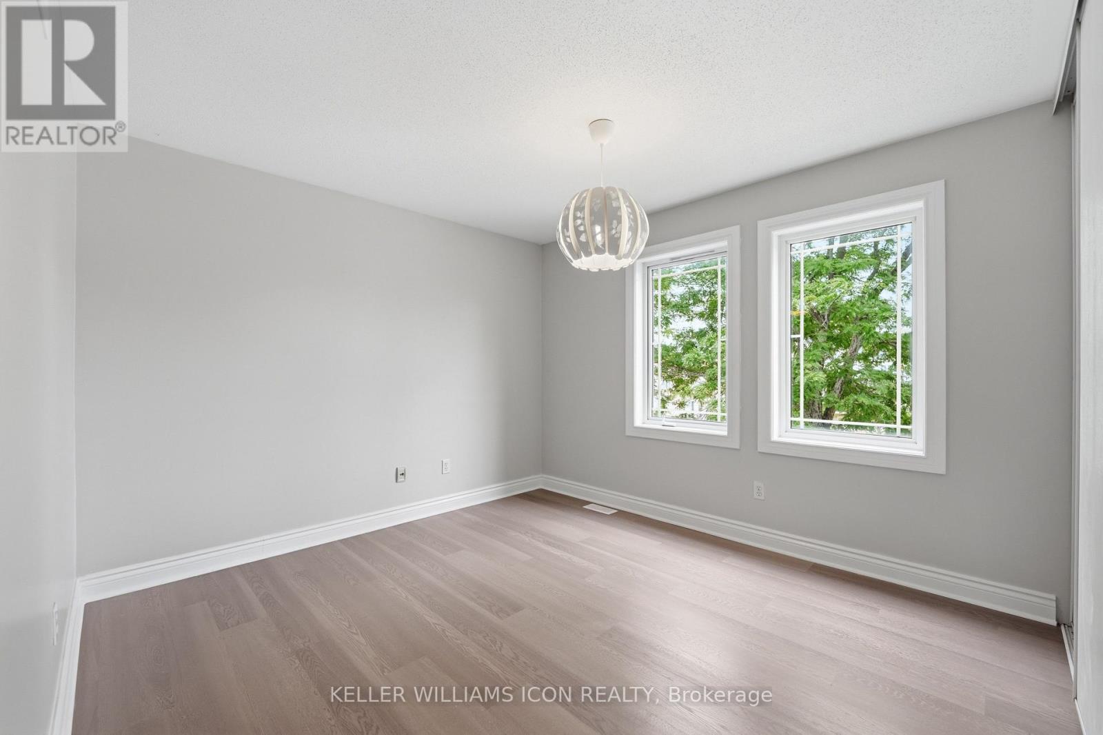 137 HARBOUR VIEW STREET - Image 29