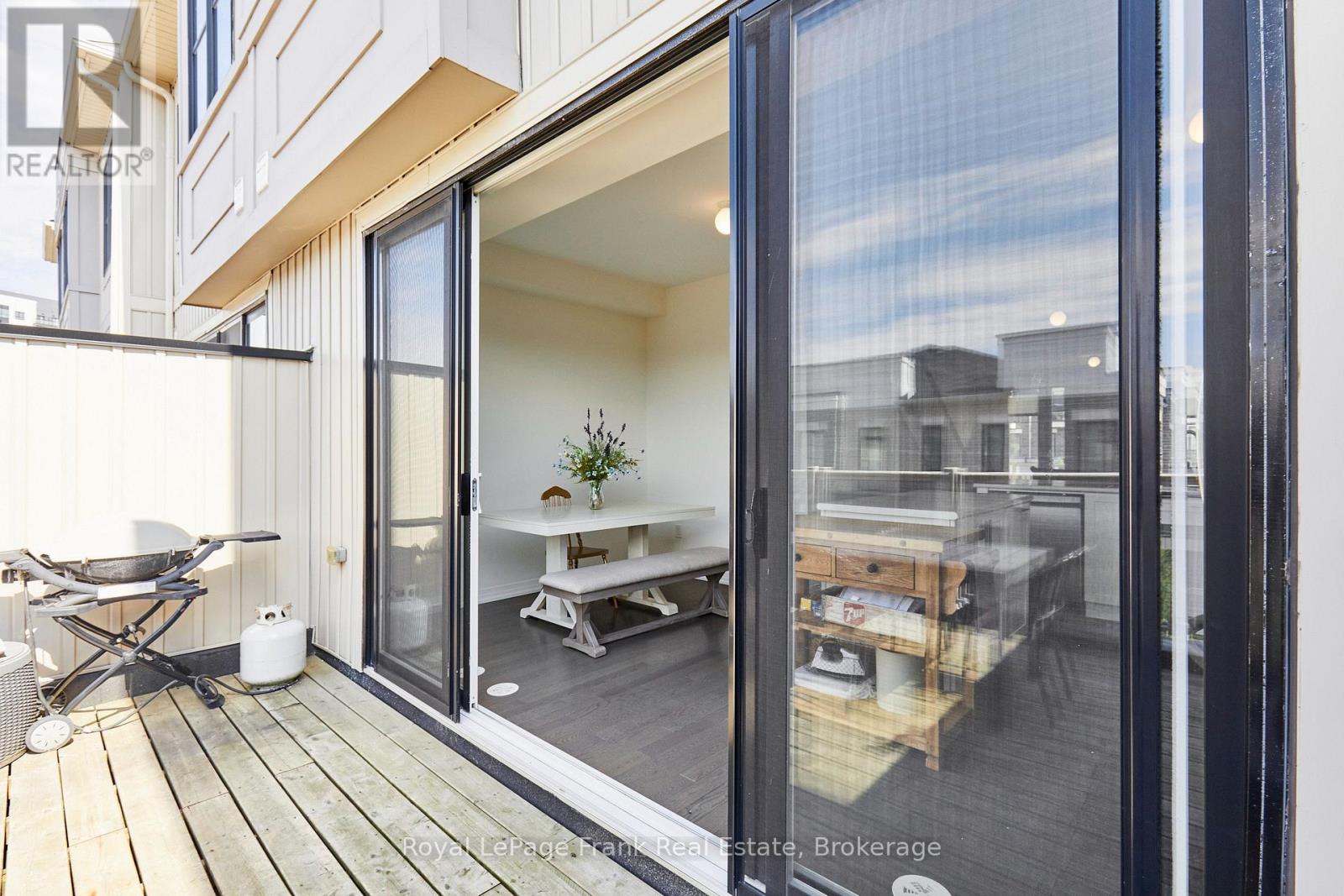 26 CLARINGTON BOULEVARD - 11