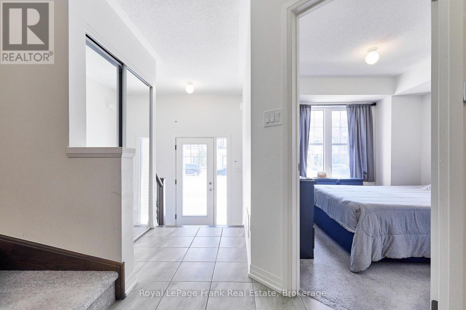 26 CLARINGTON BOULEVARD - 3