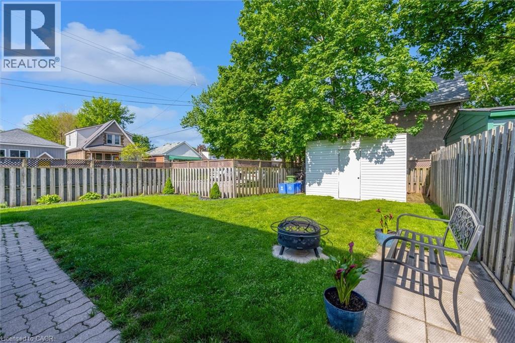 121 EDGEMONT Street N - 41