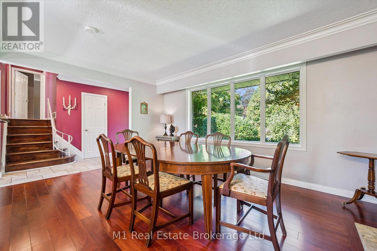21 GLADSTONE AVENUE - 17