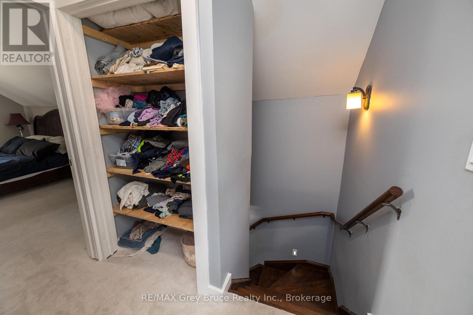 74 YONGE STREET S - 19