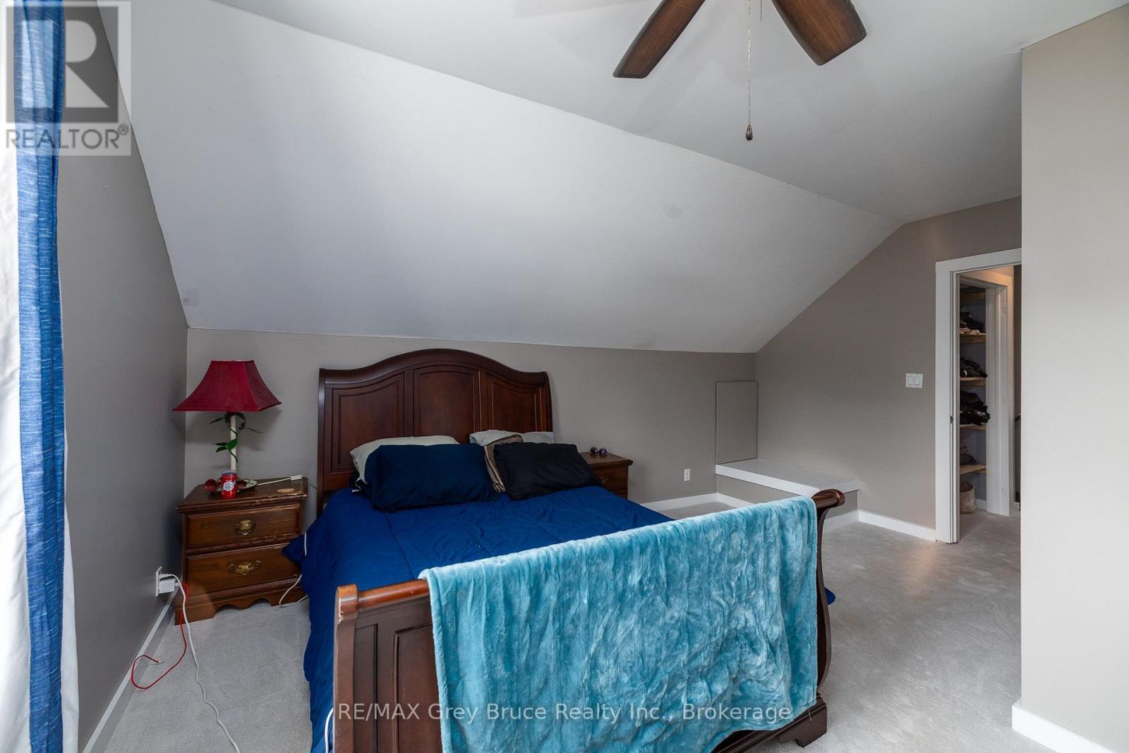 74 YONGE STREET S - 21