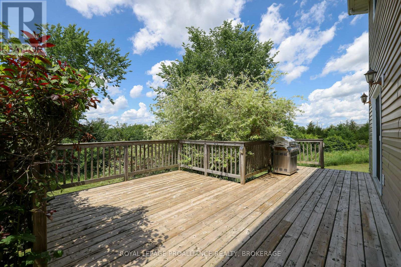 45 VARTY LAKE ROAD - 27