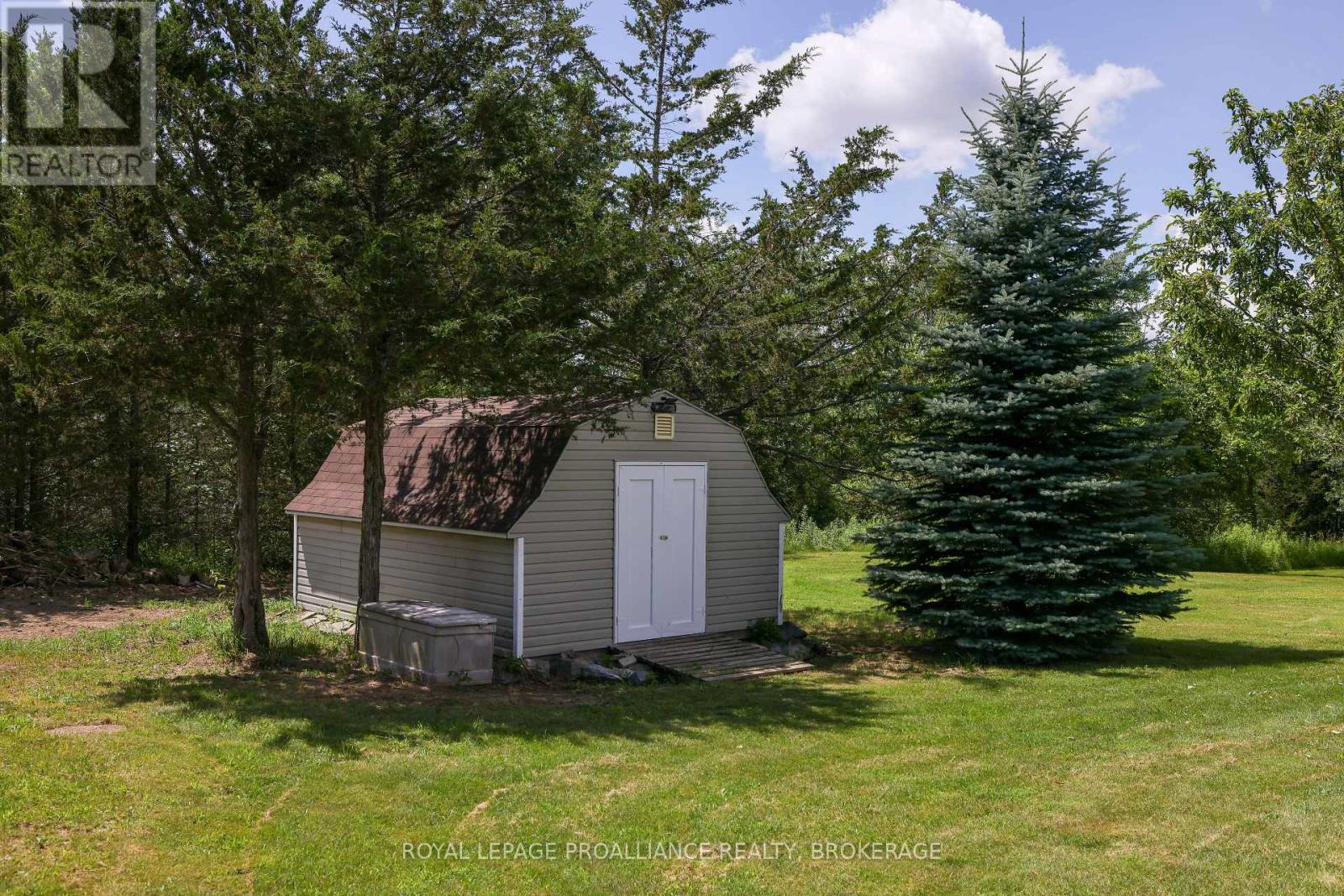 45 VARTY LAKE ROAD - 29