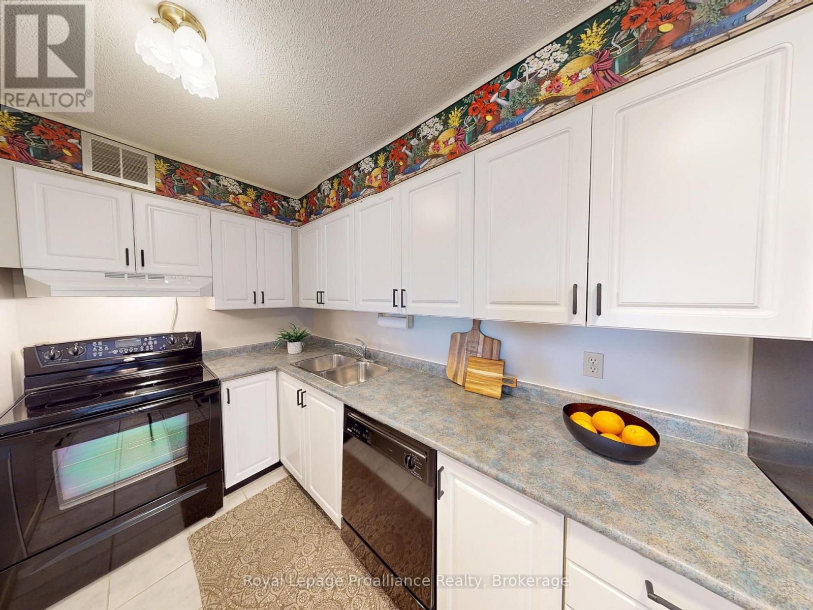 #701 350 FRONT STREET - 9