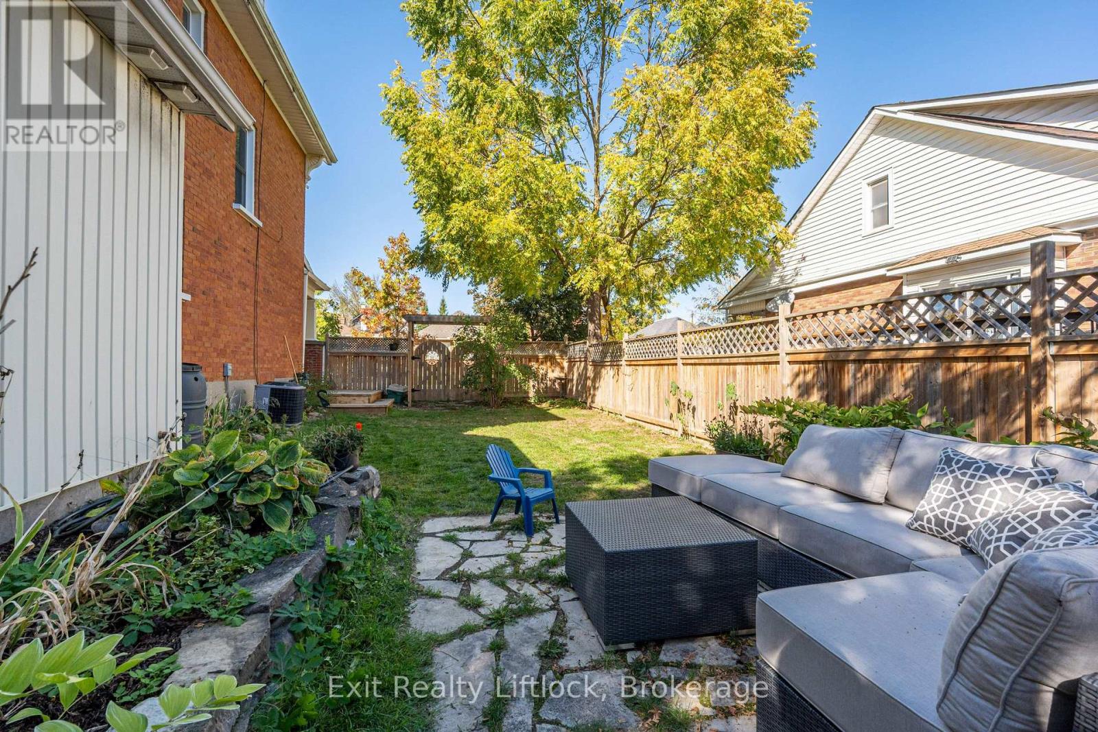 251 PRINCE STREET - 29