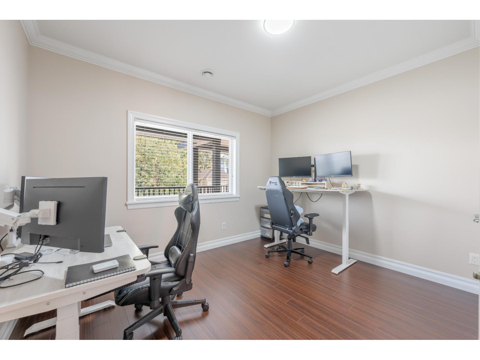 7 Bed, 5 Bath House for Sale in Surrey – 10938 131A STREET, Surrey – MLS# R3149385 - Image 19