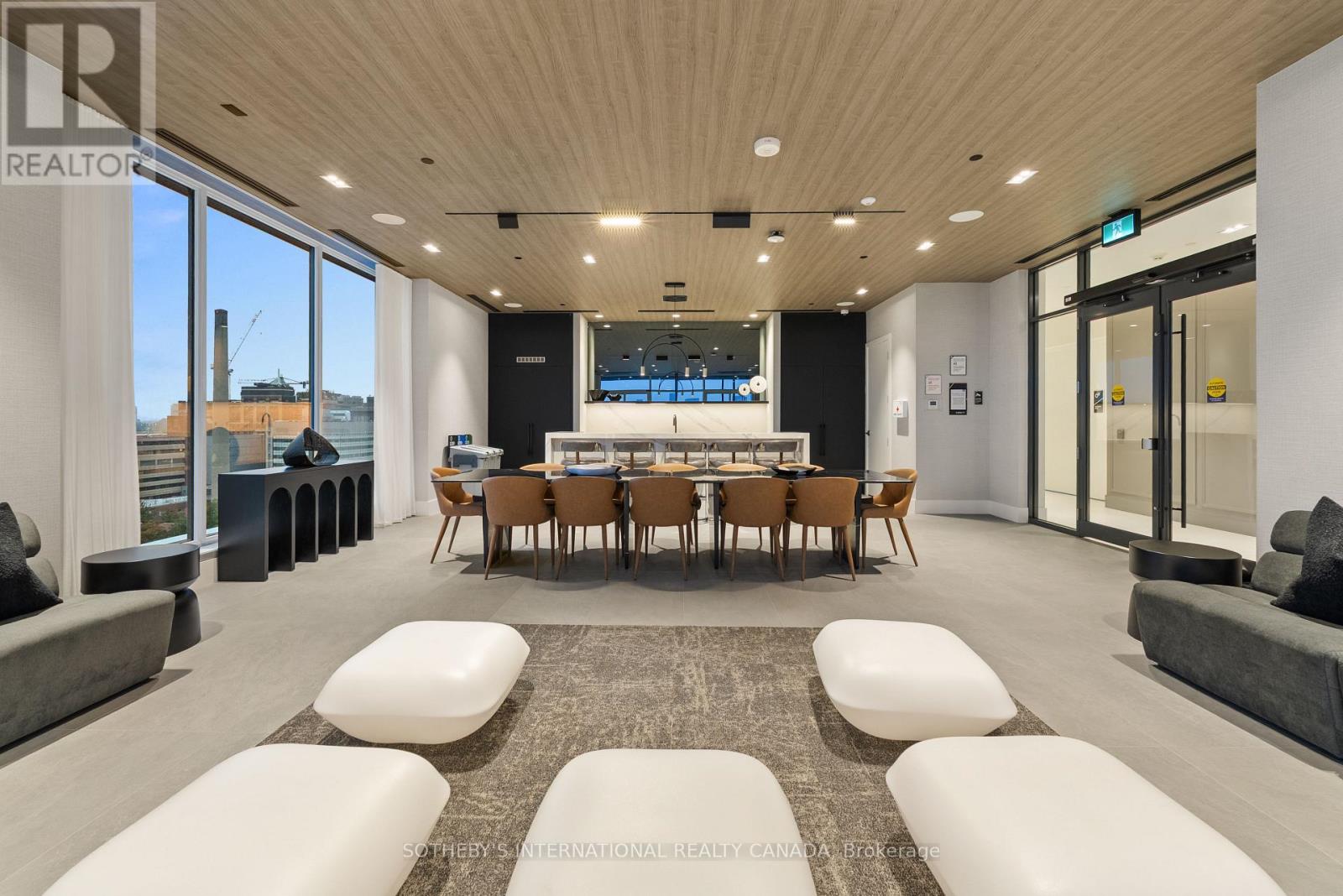 #1013 115 DENISON AVENUE - 27