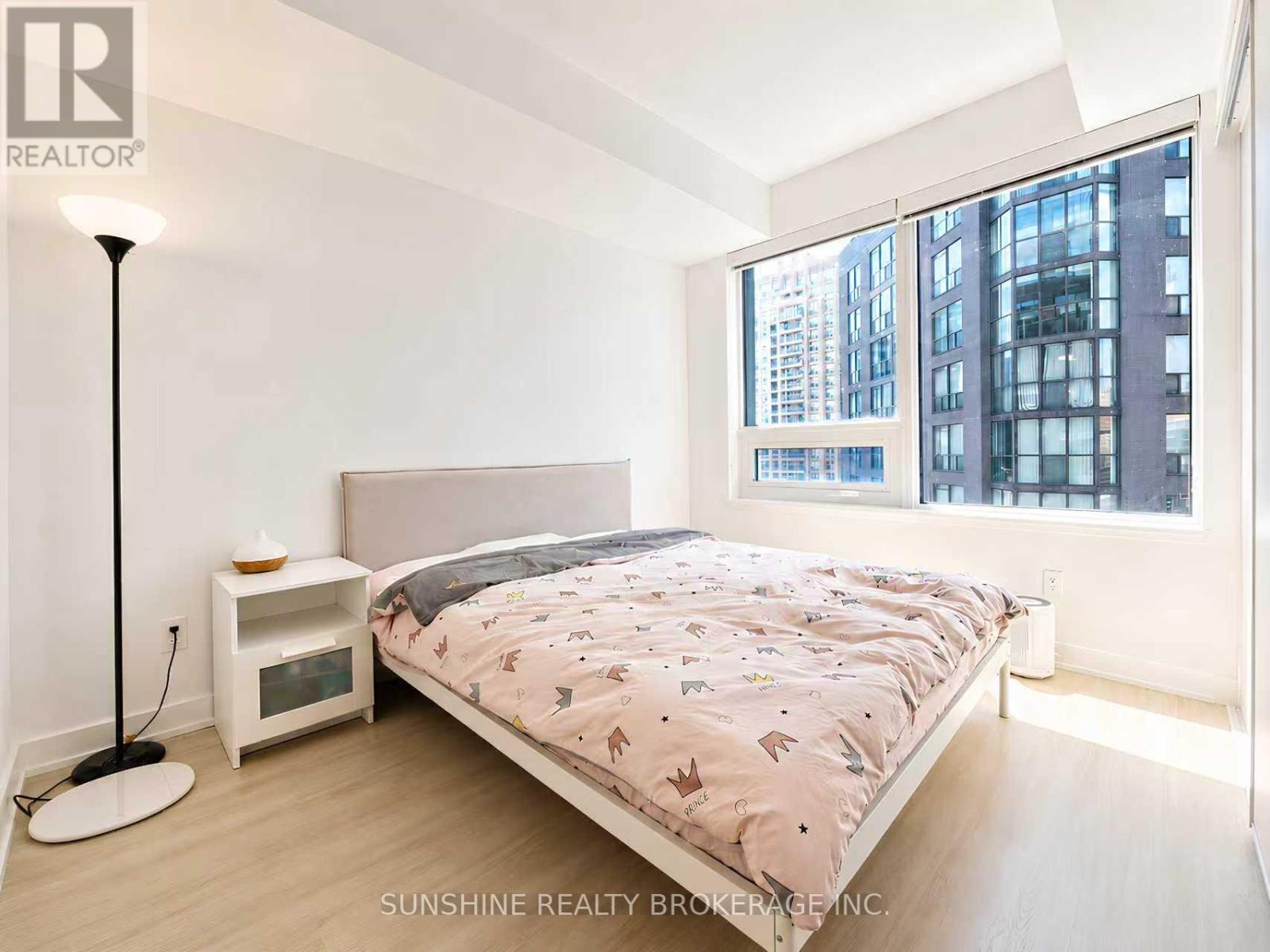 #1901 8 WELLESLEY STREET W - 18