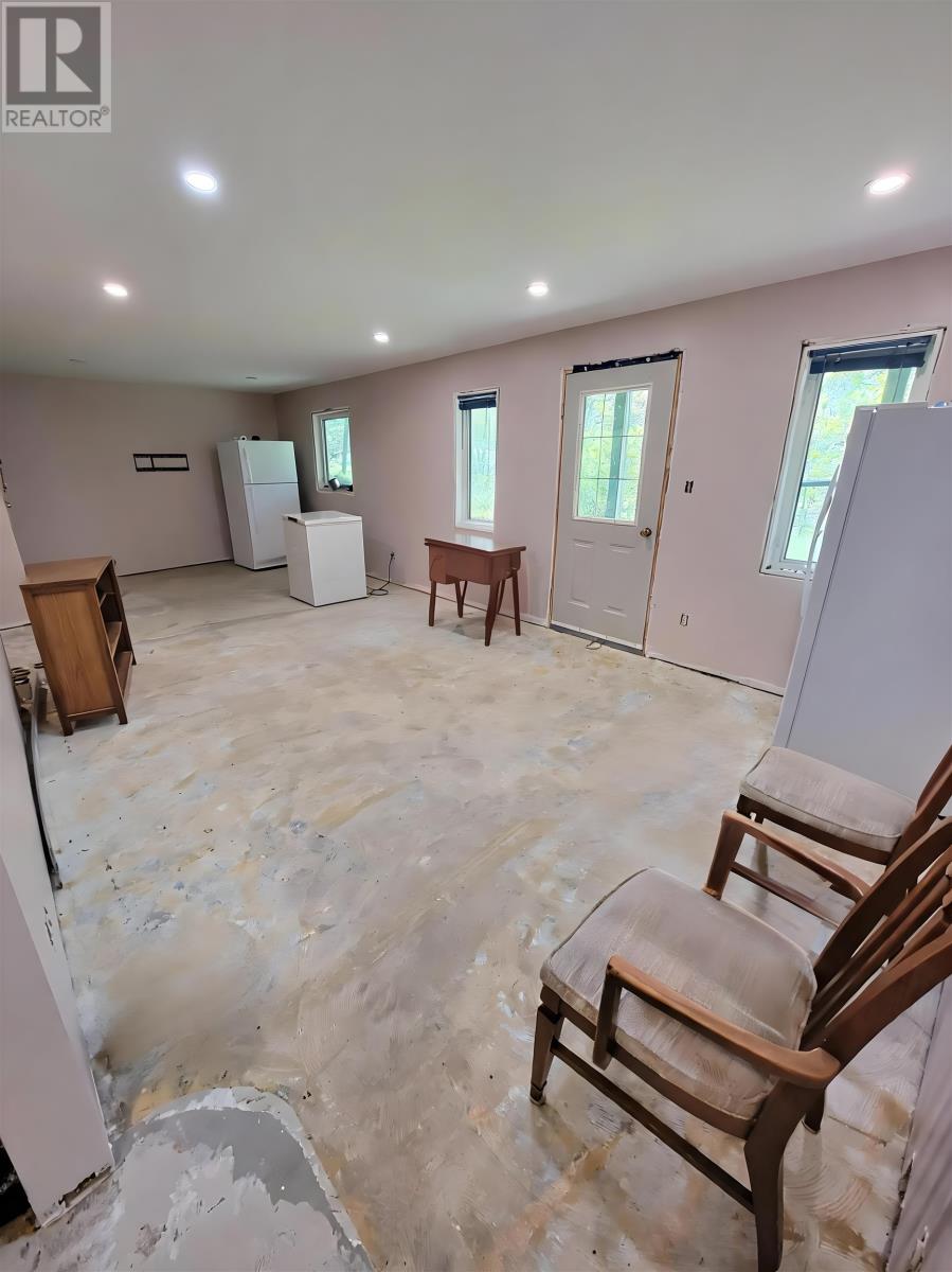 285 Sundwall Rd - 23
