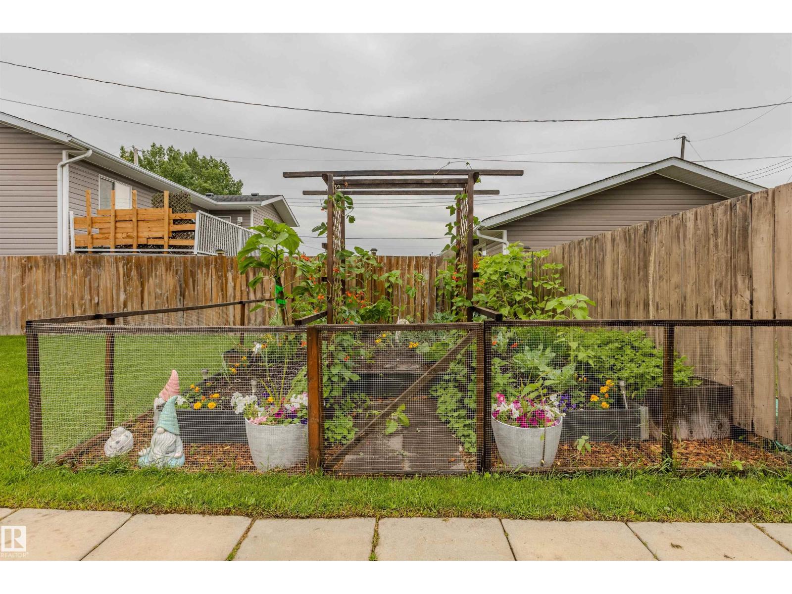 4712 50 AV - Image 37