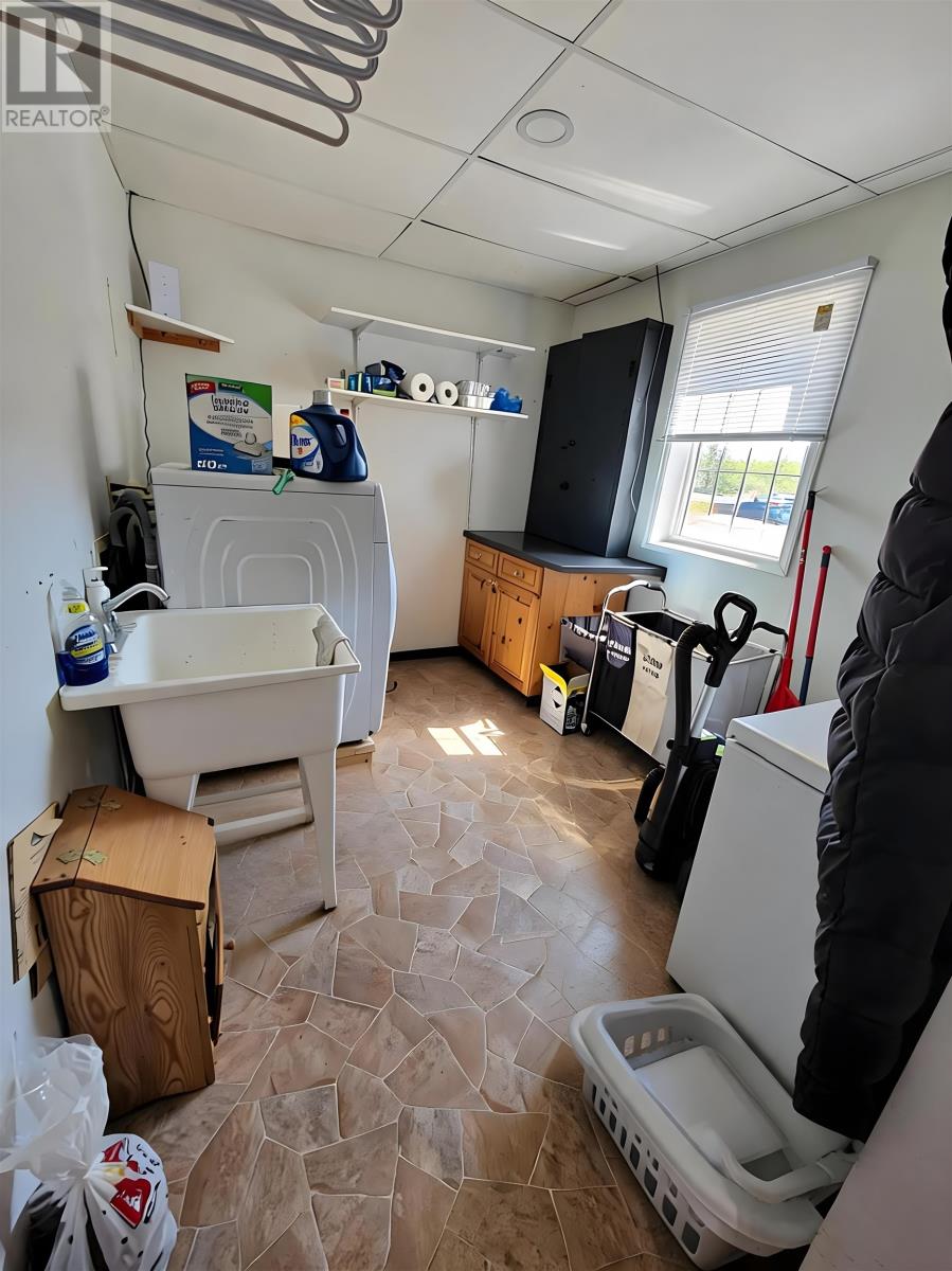 285 Sundwall Rd - 12