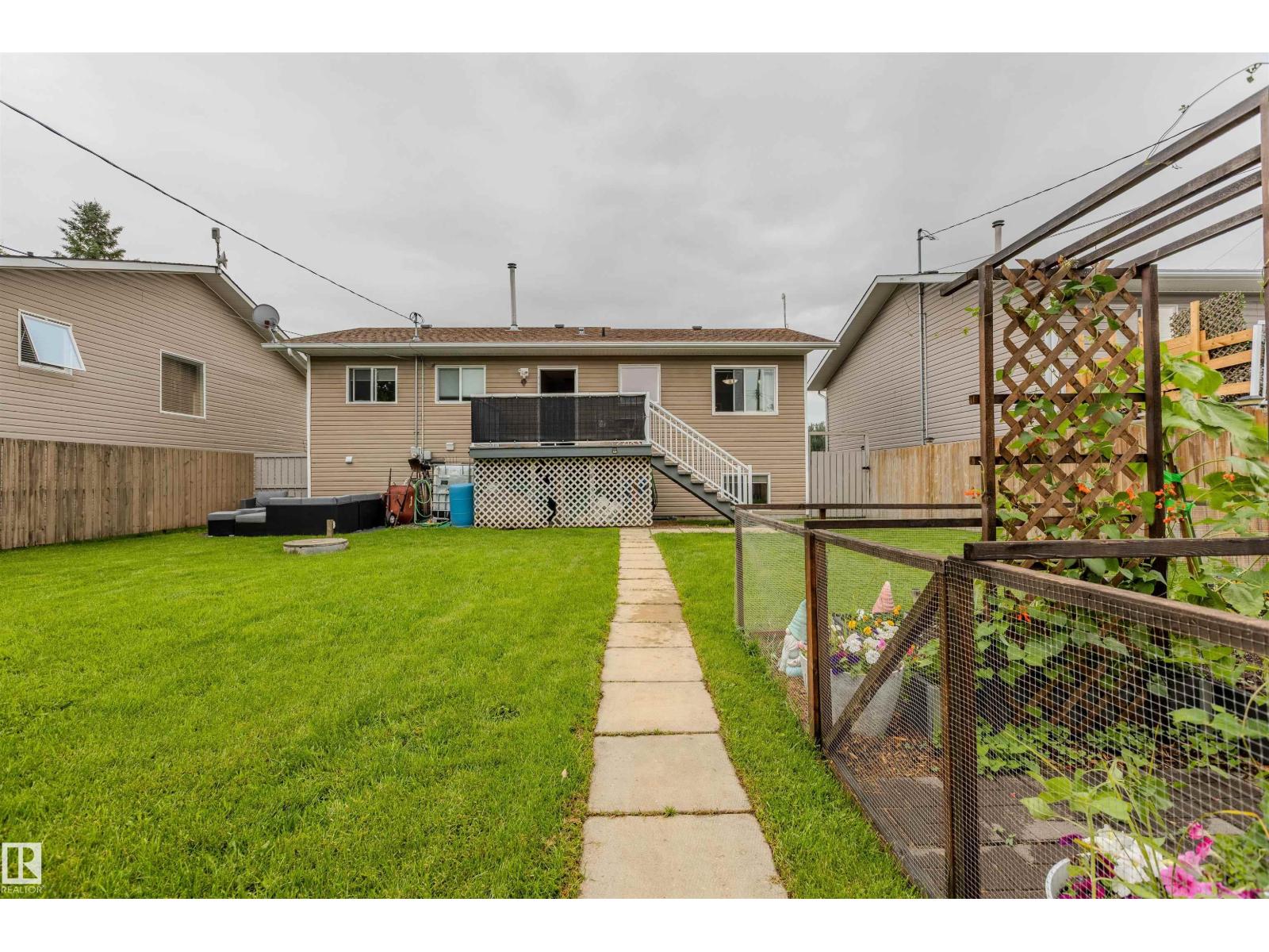 4712 50 AV - Image 33