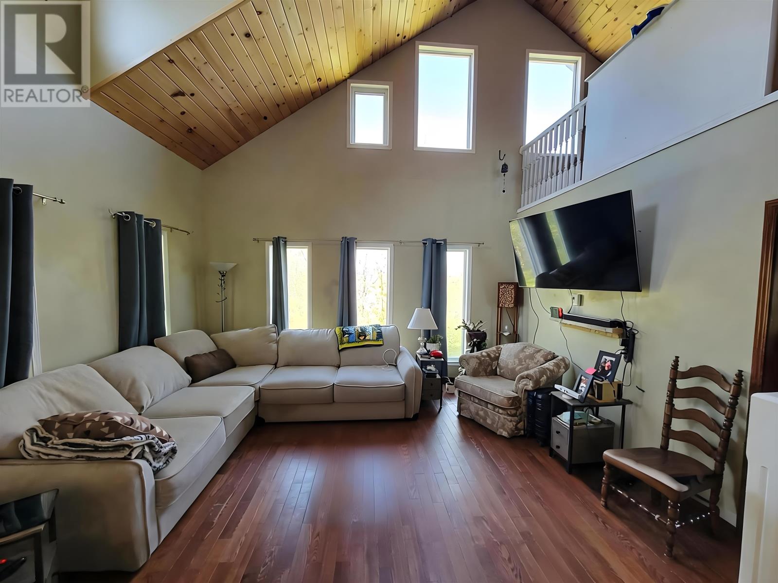 285 Sundwall Rd - 5