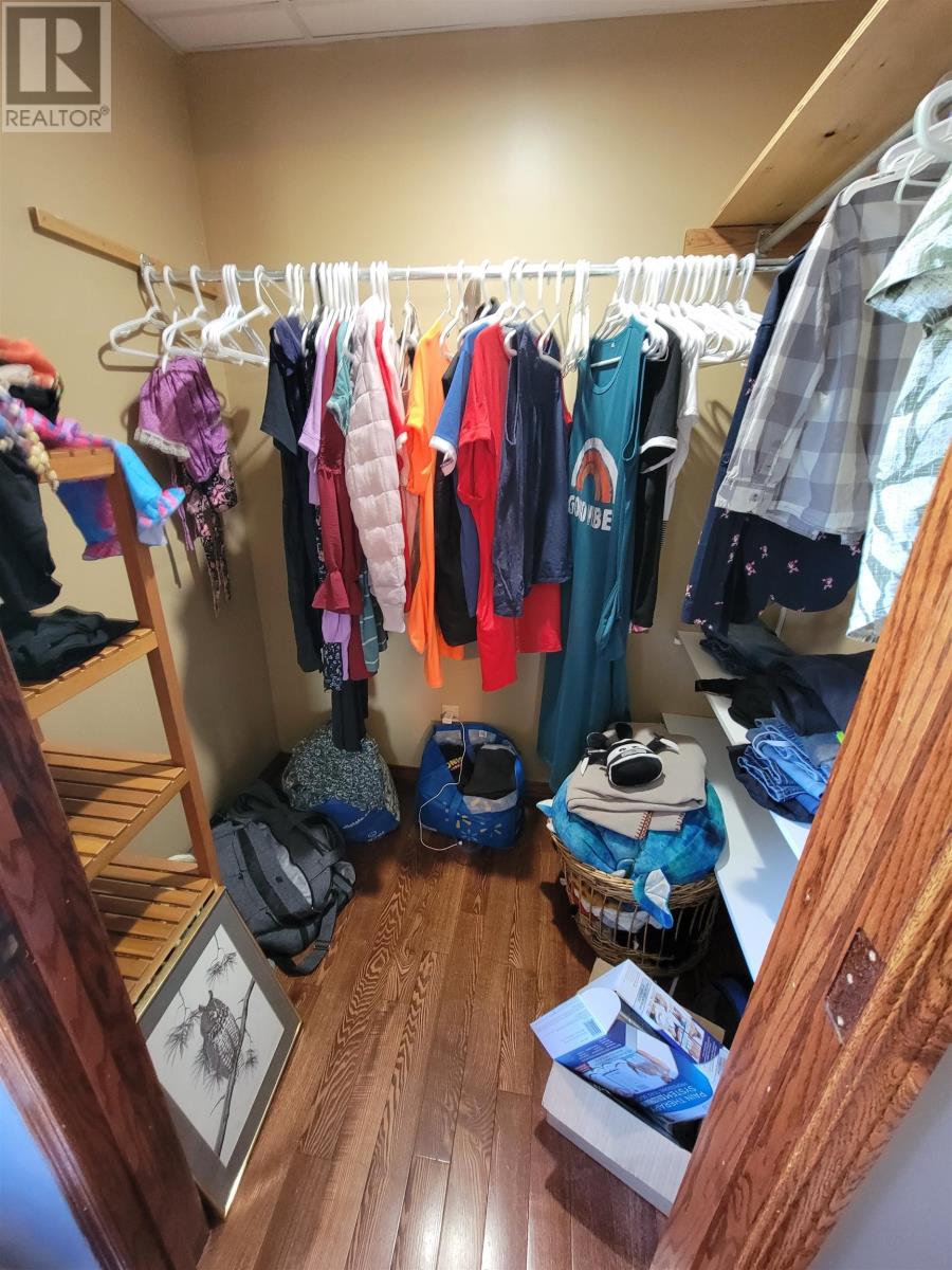 285 Sundwall Rd - 9