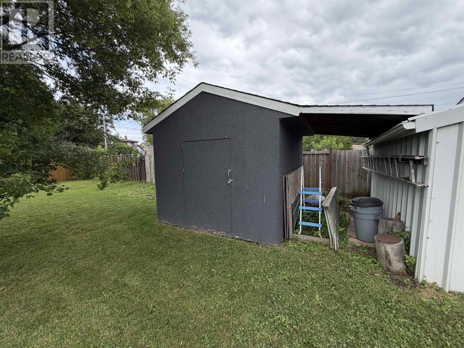 441 Christina ST E - 30