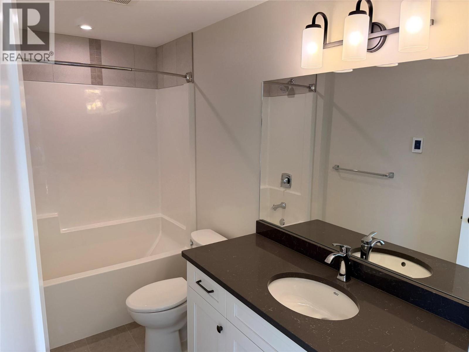 #203 2171 Van Horne Drive - 14