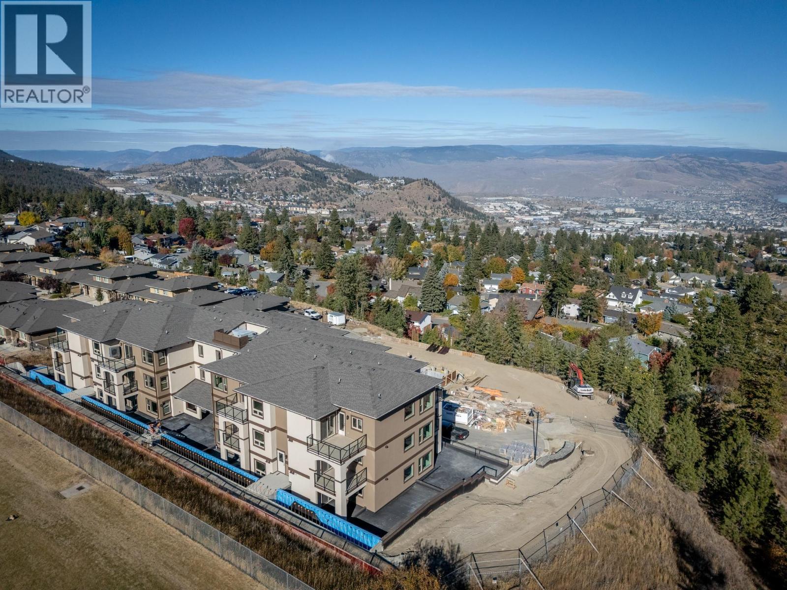 #203 2171 Van Horne Drive - 1