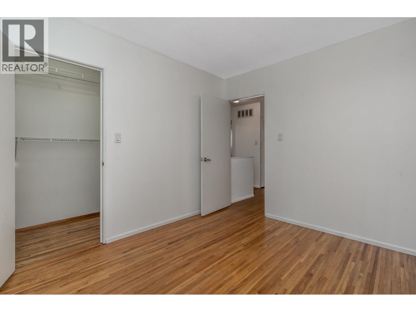 2 Bed, 1 Bath House for Sale in Coquitlam – 305 MARATHON COURT, Coquitlam – MLS# R3148579 - Image 42
