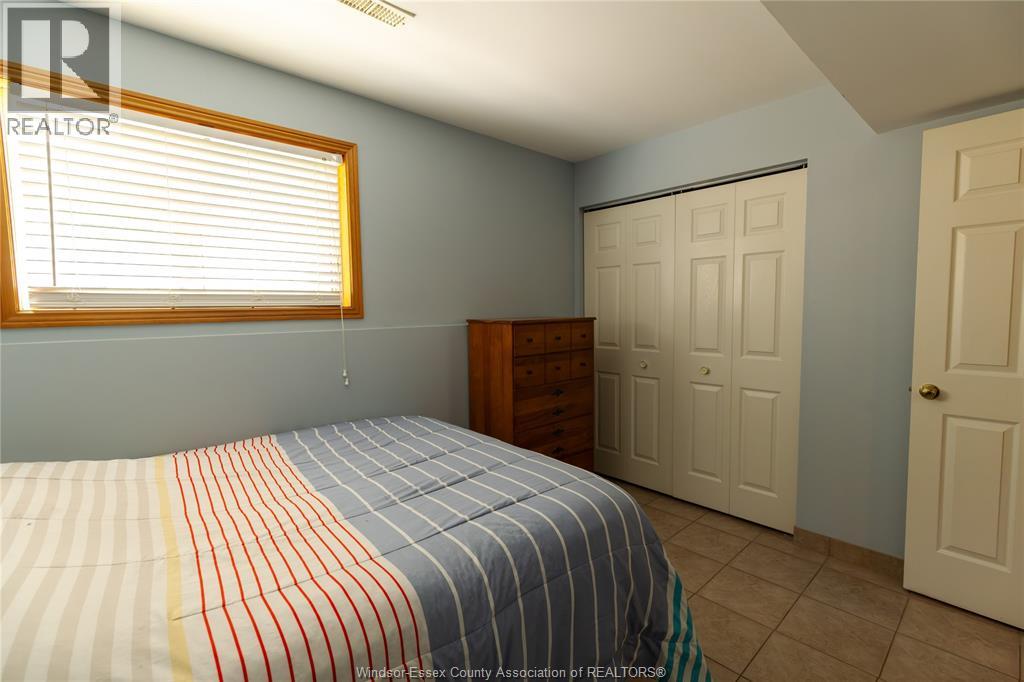 682 RICHMOND - 29