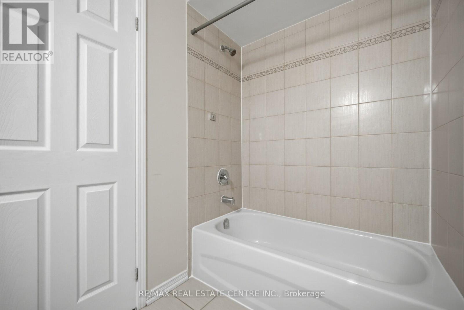 570 WINDFIELDS FARM DRIVE - 31
